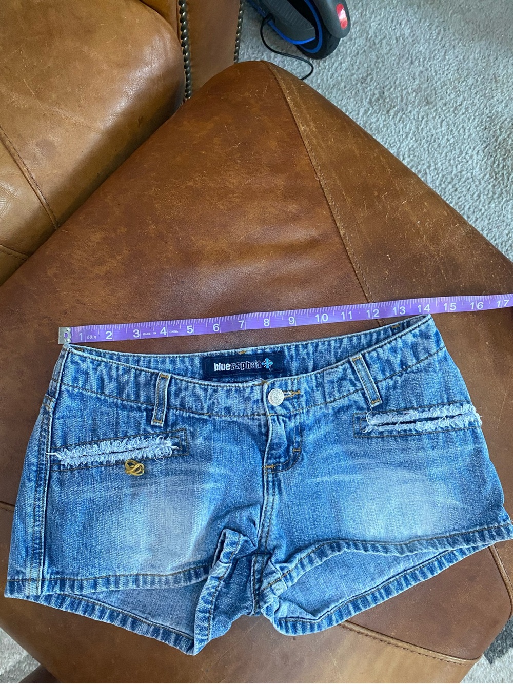 Vintage Blue Asphalt Distressed Light Blue Denim Jean Shorts - Picture 3 of 4